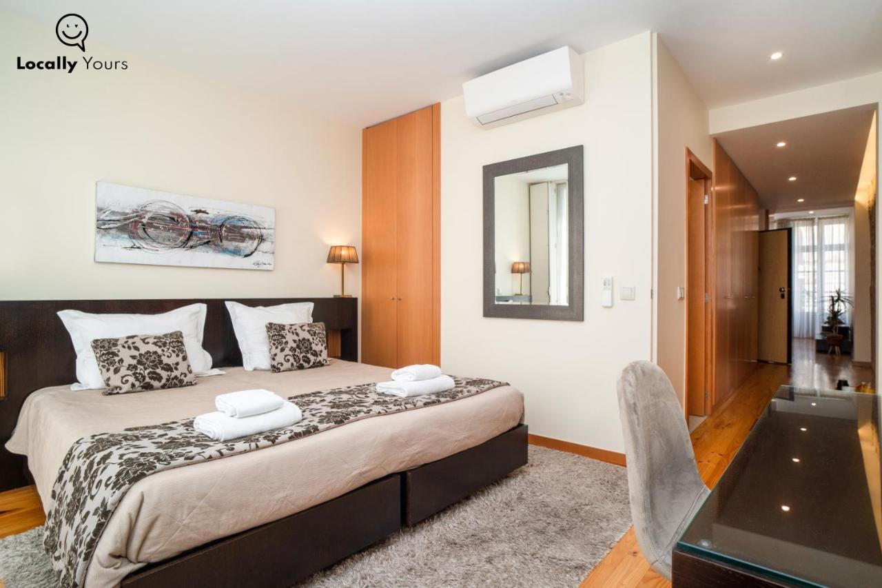 Locally Yours Sao Bento Apartment *